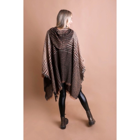 Mocha Herringbone Tweed Hooded Frayed Edge Knit Poncho - Picture 3 of 4